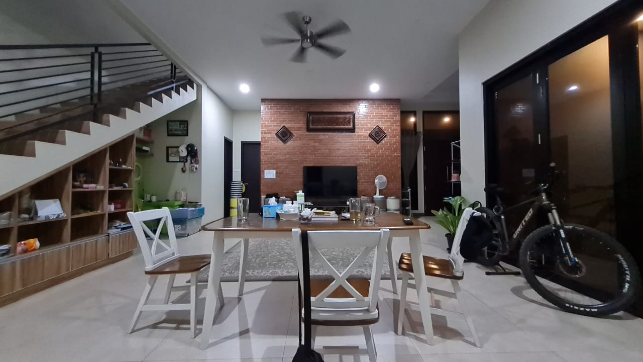 Di Jual Rumah Serenade Lagoon Grand Wisata